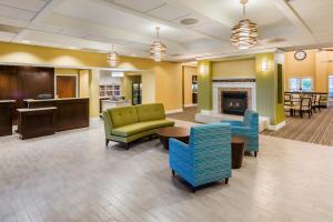larkspur landing extended stay suites st louis riverport airport west