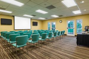 larkspur landing extended stay suites st louis riverport airport west