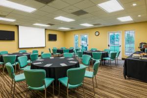 larkspur landing extended stay suites st louis riverport airport west