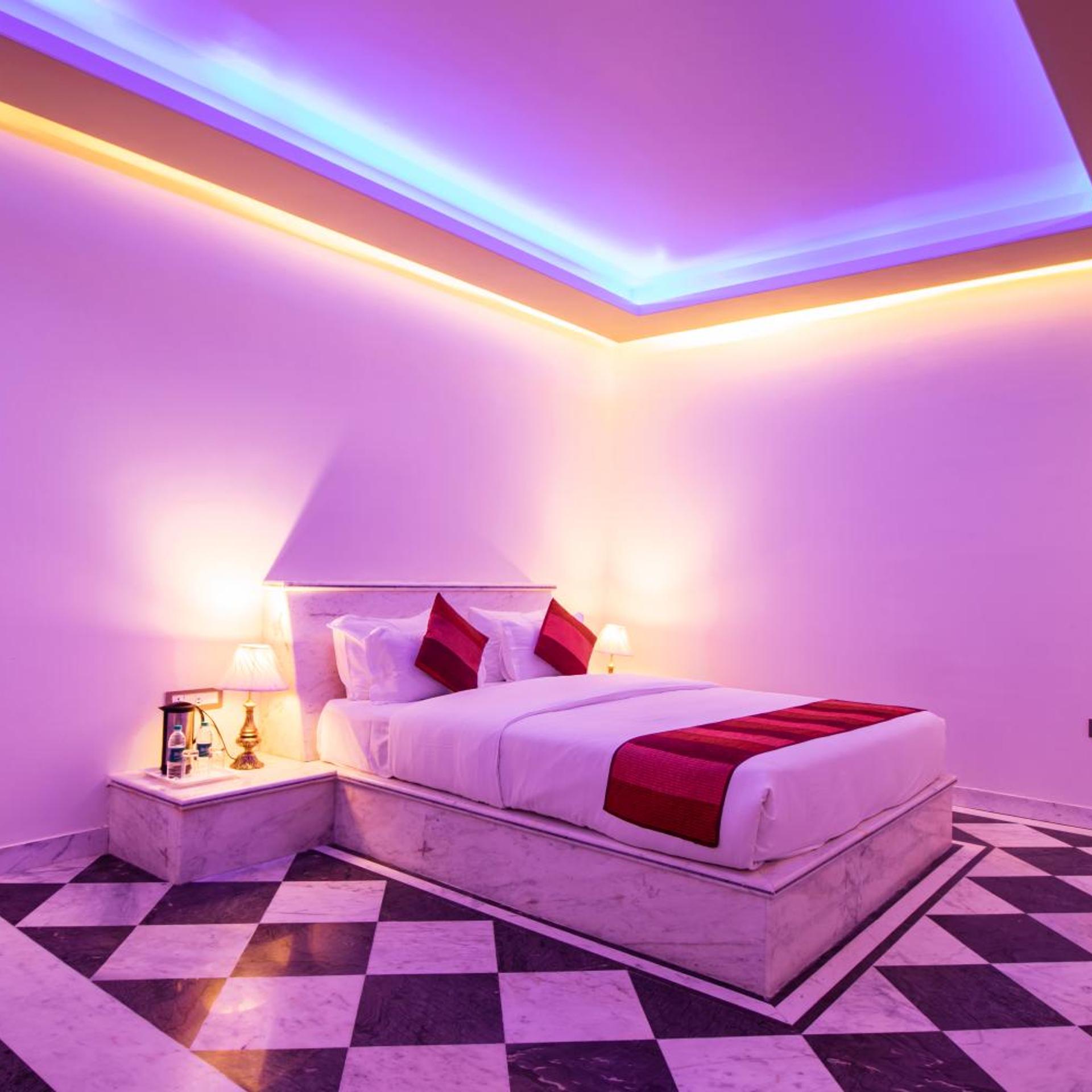 hotel tiger kingdom