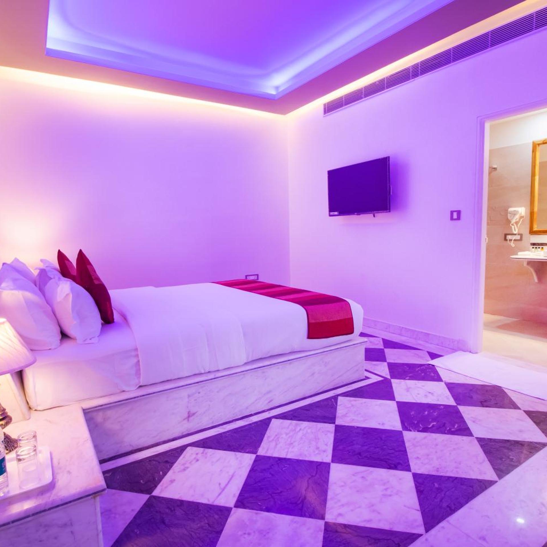 hotel tiger kingdom