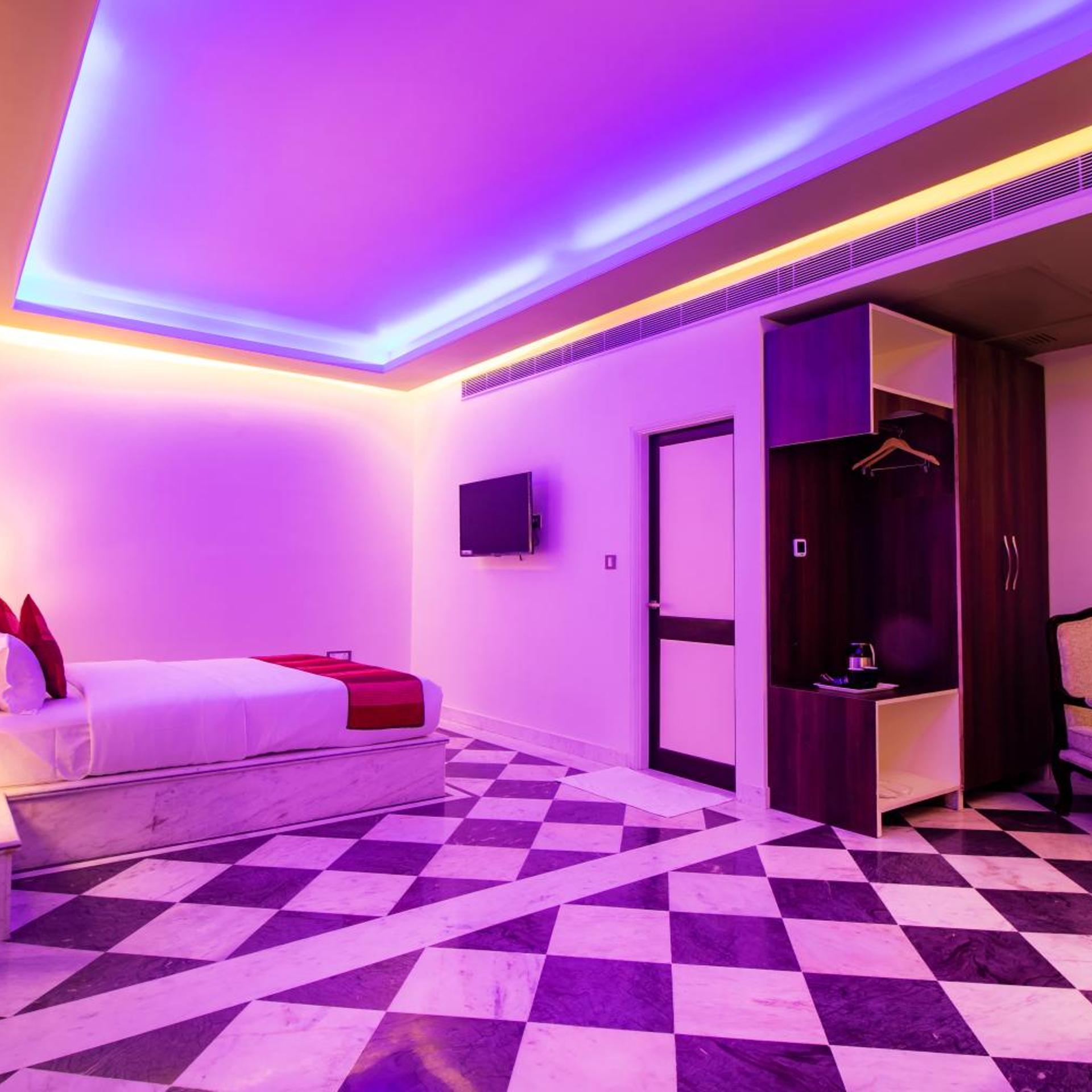 hotel tiger kingdom