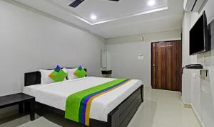 itsy hotels sunrise grand hitech city