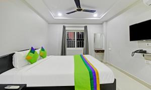 itsy hotels sunrise grand hitech city