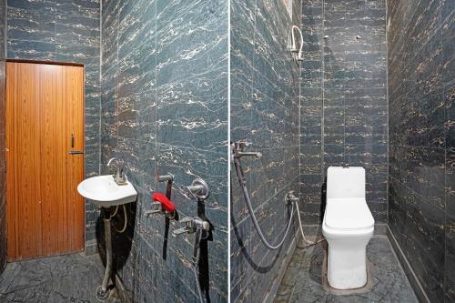 hotel o bhavya residency