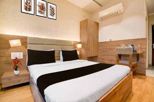 super townhouse vibhuti khand gomti nagar formerly pratham inn