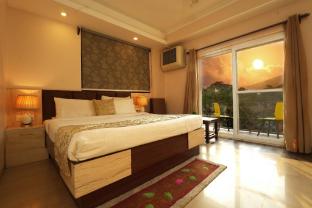 hotel 360 country club