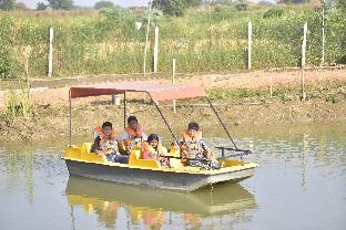 ajinkya jungle lake farms resort