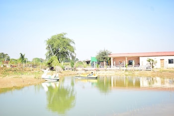 Ajinkya Jungle Lake Farms Resort,,3 star