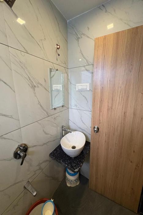 hotel stay inn rabale