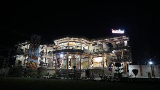 Hotel Cm Palace,,3 star
