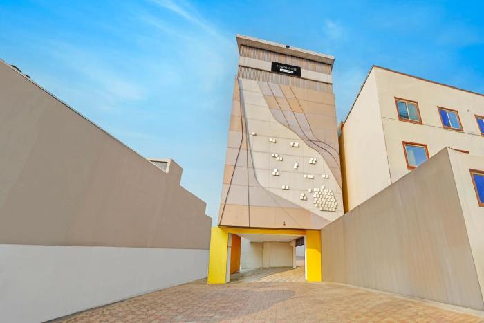 townhouse vanagaram apollo hospital chennai formerly v hotels and restaurant