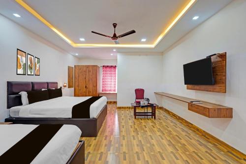 townhouse vanagaram apollo hospital chennai formerly v hotels and restaurant