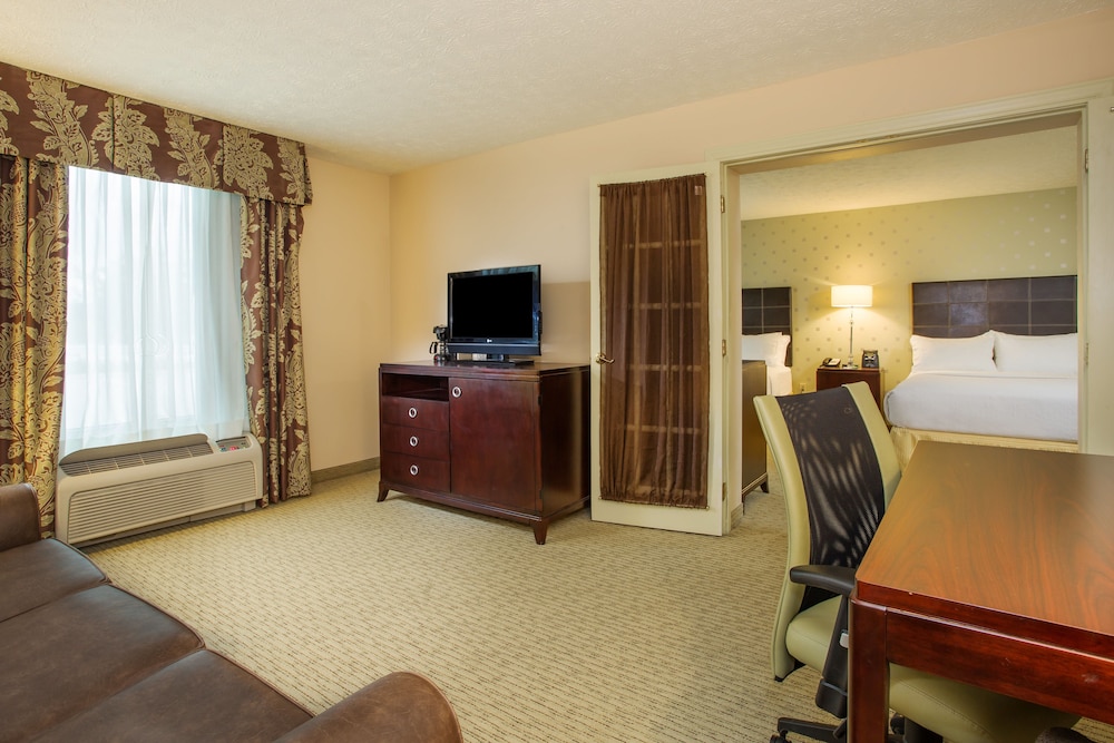 holiday inn bloomington university area by ihg