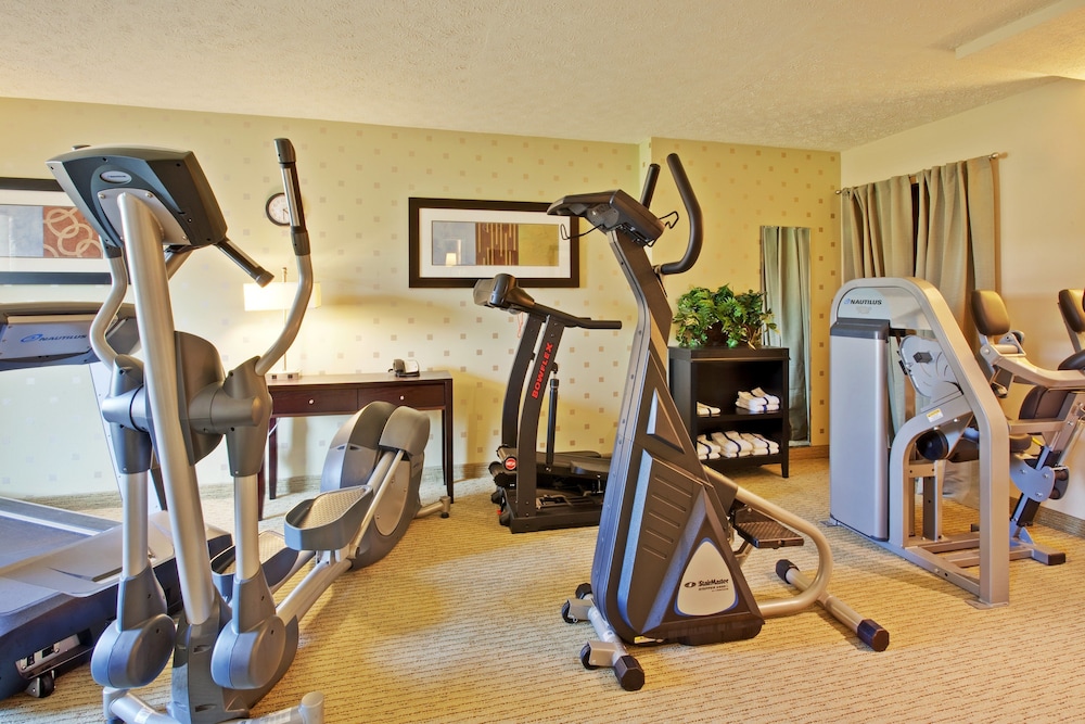 holiday inn bloomington university area by ihg