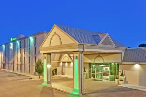 holiday inn bloomington university area by ihg