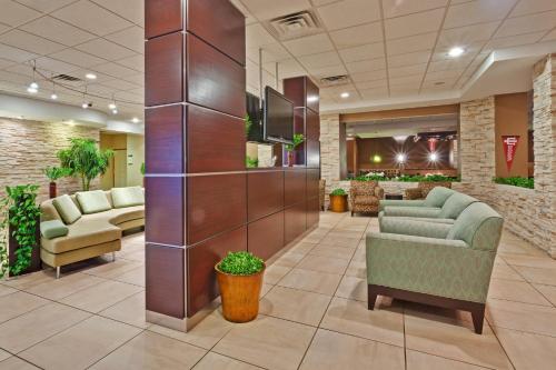 holiday inn bloomington university area by ihg