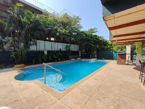 jungle by sturmfrei vagator pool wing