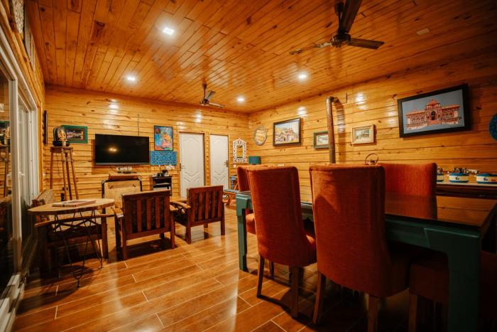 the ridge house new tehri