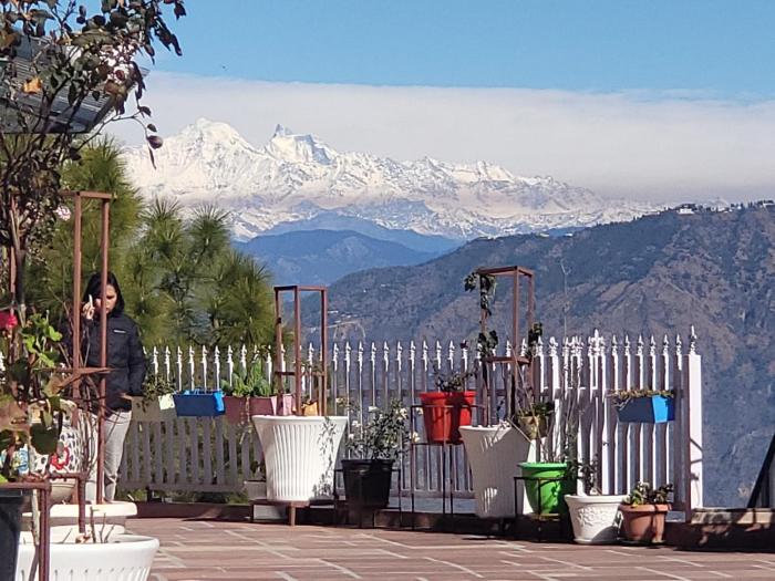 the ridge house new tehri