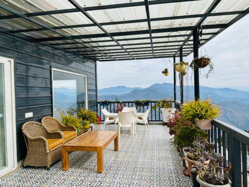 the ridge house new tehri