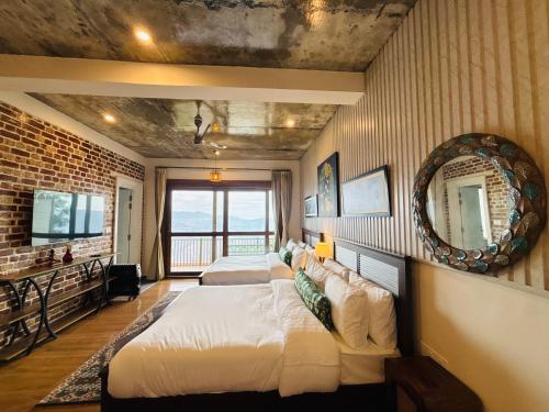 the ridge house new tehri
