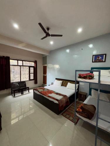 shree ram hotel