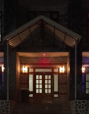 shree ram hotel