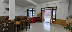 shree ram hotel