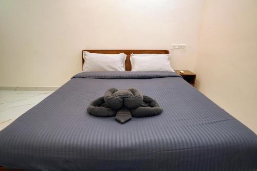 n cube serviced apartments