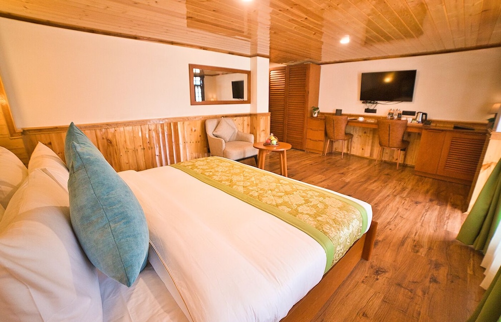 voyage songfum retreat