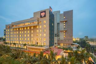 radisson red indore