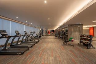 radisson red indore