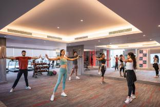 radisson red indore