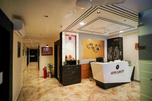 Hotel Suncity,,2 star