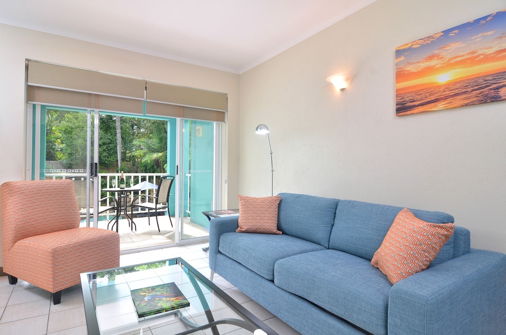 le cher du monde adults only