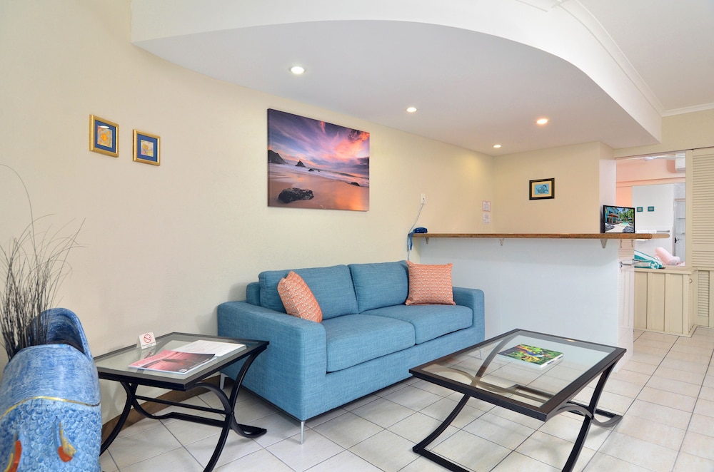 le cher du monde adults only