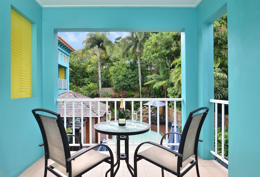 le cher du monde adults only