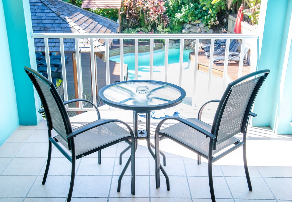 le cher du monde adults only