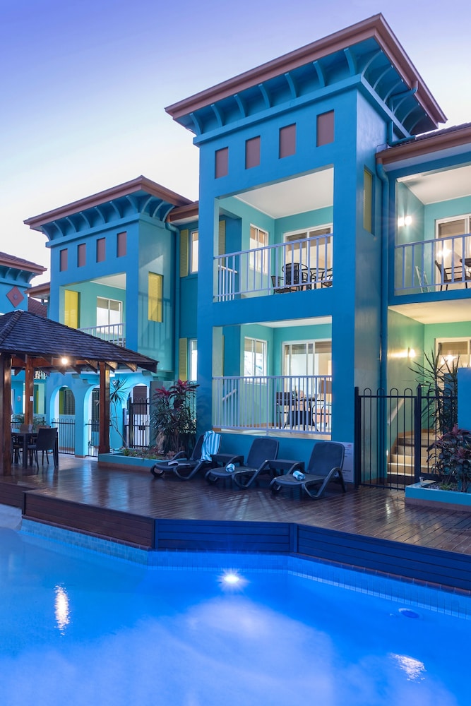 le cher du monde adults only