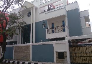 Ss Luxury Stay,,3 star