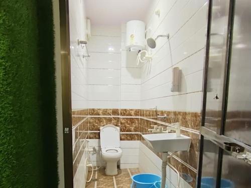 Shree Madhvam Ac Dormitory photo 3