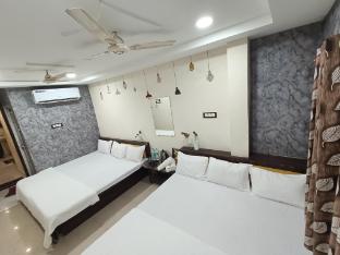 hotel shipra inn