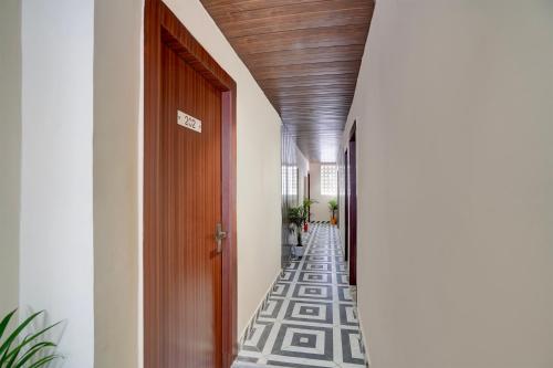 Hotel O Freedom Inn,,3 star