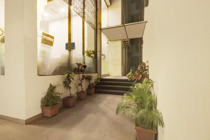 super townhouse city center near mysore palace formerly aavass inn