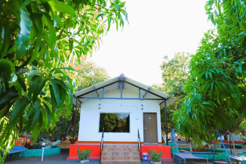 danak farm and resort