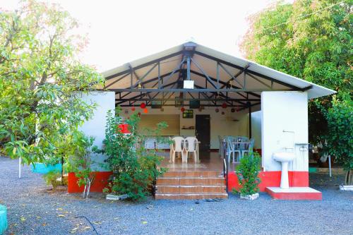 danak farm and resort
