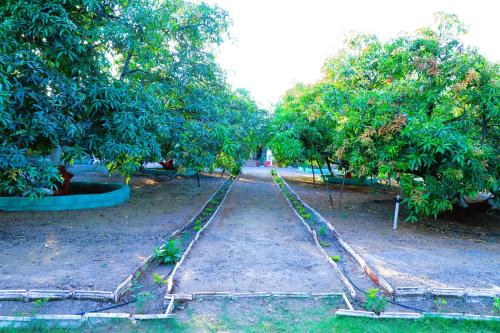 danak farm and resort