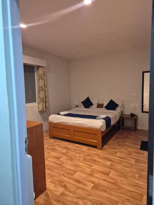 hotel kasturi