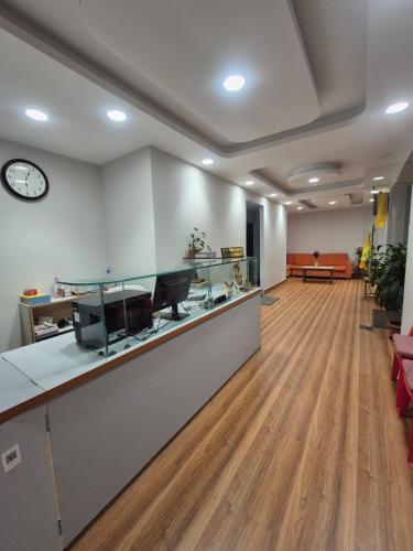 Hotel Kasturi,,2 star